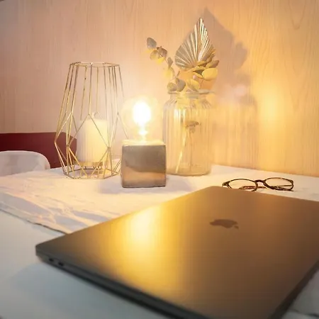 Laola Living Aparthotel *